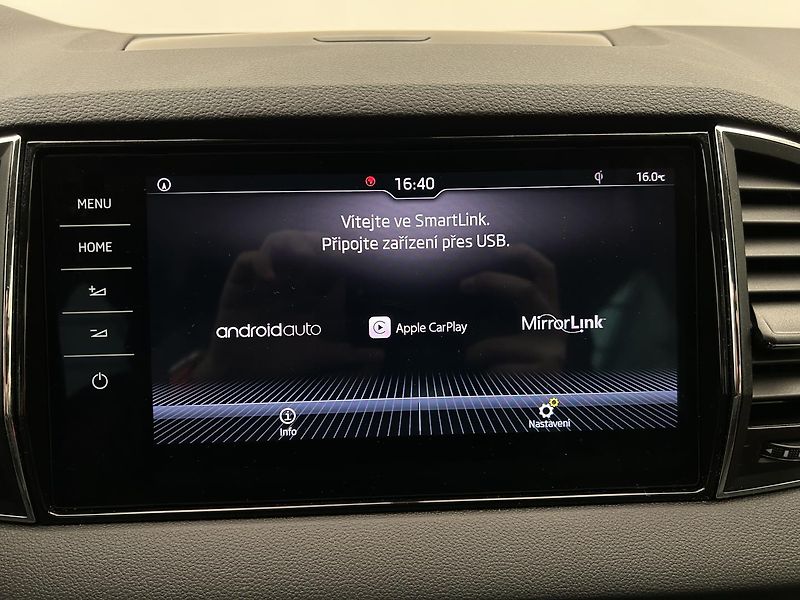 Škoda Karoq 2.0 TDI 4x4 Style - fotka 24 z 32
