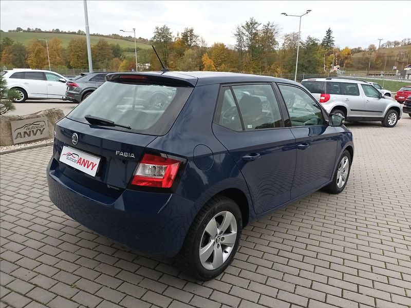Škoda Fabia 1,0 TSI,81KW,DIGIKLIMA,TEMPOMA - fotka 5 z 35