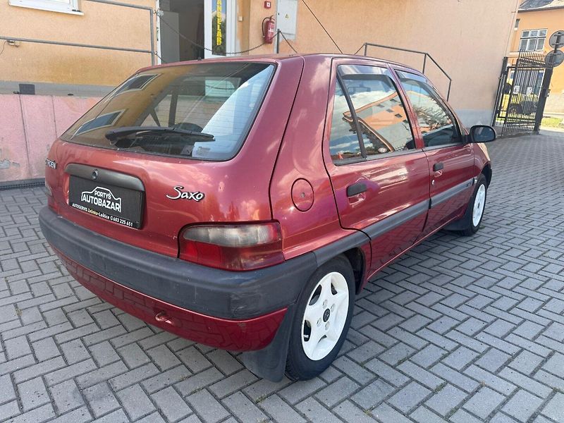 Citroën Saxo (2000) 1.4I - Automat !! - fotka 3 z 11