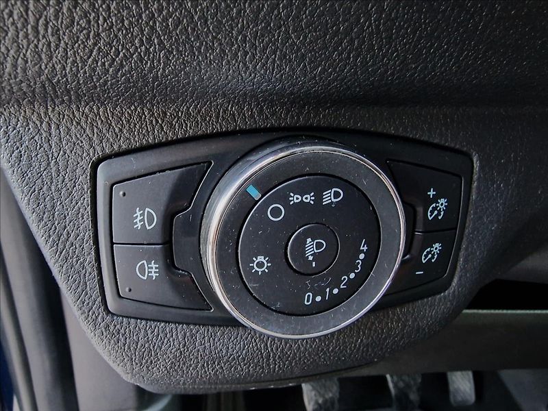 Ford Tourneo Courier 1.5TDCi 74kW Trend,ČR,1.Maj. - fotka 36 z 50