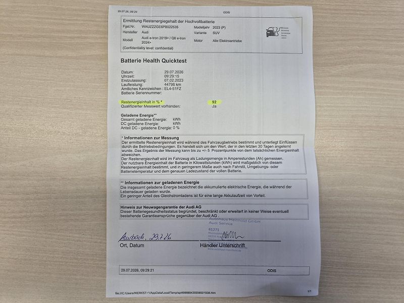 Audi e-tron 55 QUATTRO 300kw S LINE SOH92% - fotka 21 z 44
