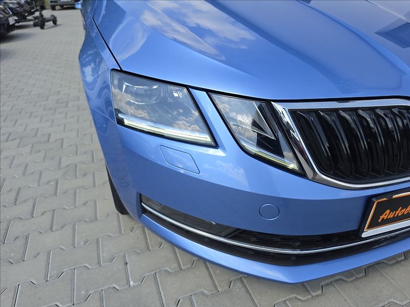 Škoda Octavia 1,4 TSi 110KW Style+ ALU TZ - fotka 38 z 45