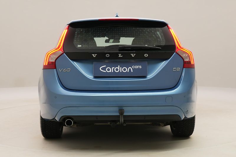 Volvo V60 D2 SUMMUM AUT - fotka 11 z 44