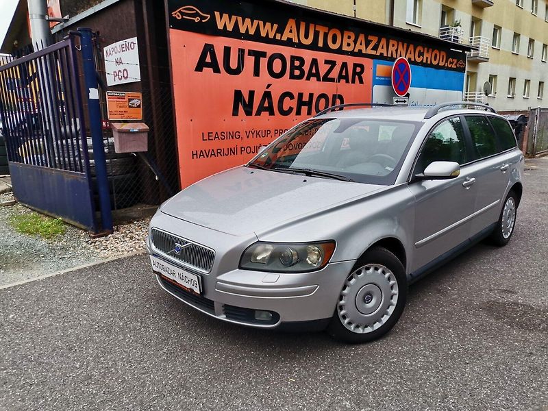 Volvo V50 (2005) 2.0d 100kw AC Tempomat Tažné - fotka 25 z 25