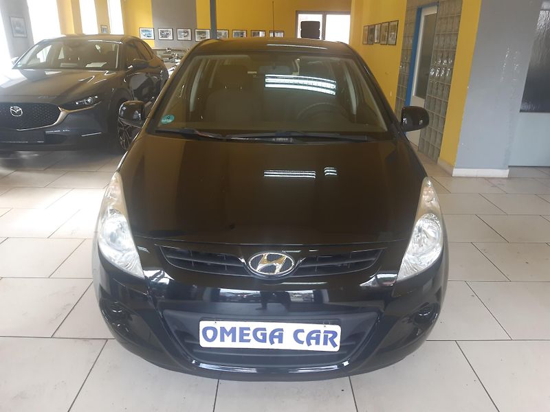 Hyundai i20 1.2 I KLIMA 57KW - fotka 2 z 19