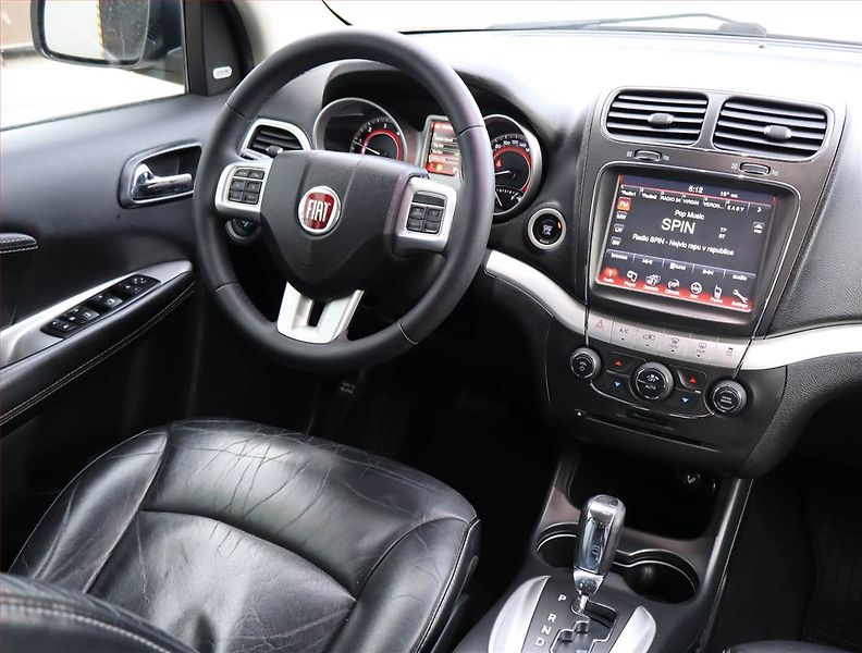 Fiat Freemont (2015) 2.0 MultiJet, 4X4, Automat - fotka 7 z 21