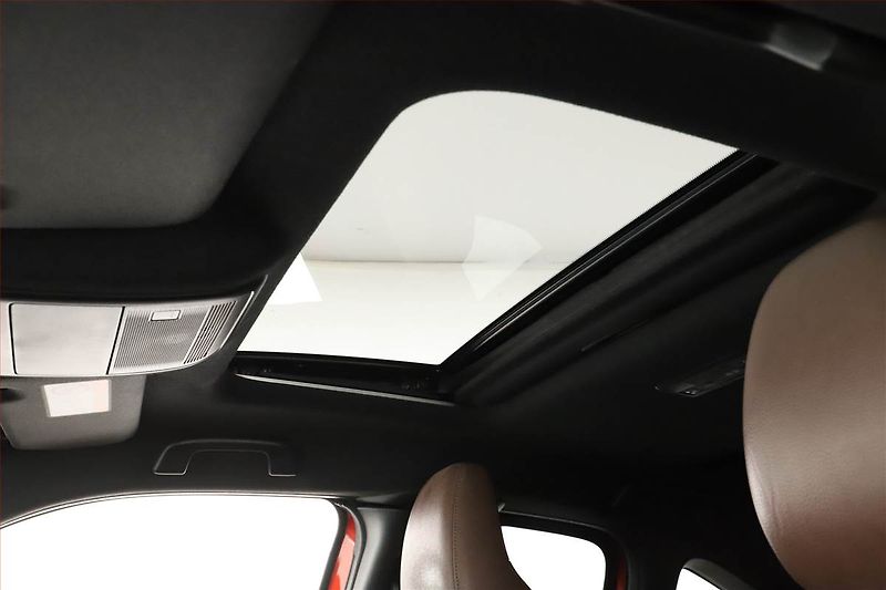 Mazda MX-30 (2020) e-Skyactiv, SoH 91%, Automat - fotka 13 z 20