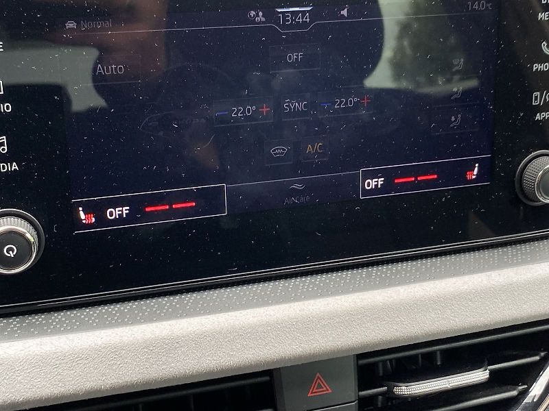Škoda Scala (2025) 1.0 TSI Top Selection - fotka 17 z 35