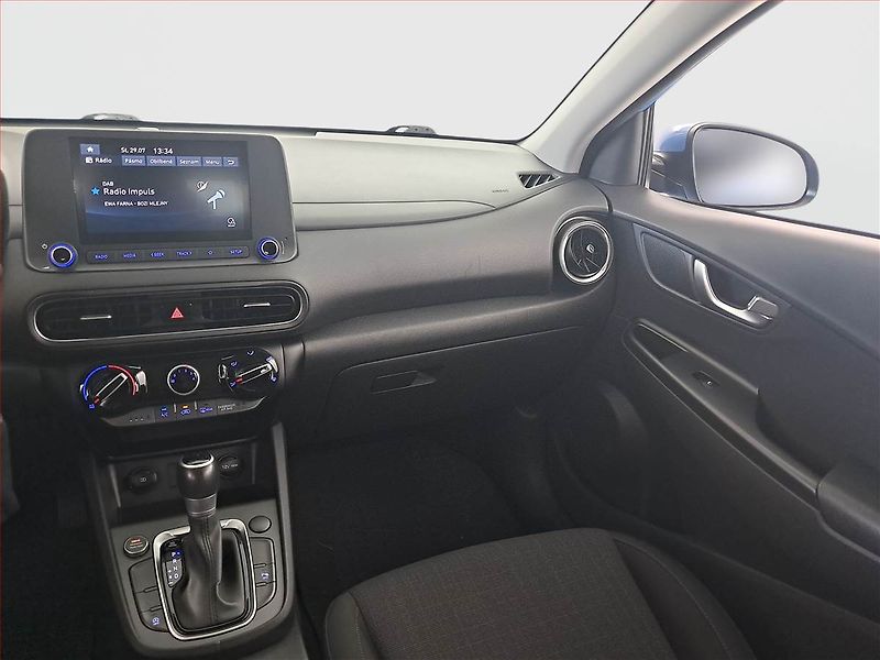 Hyundai Kona (2021) 1.0 T-GDI, Automat, Tempomat - fotka 8 z 17
