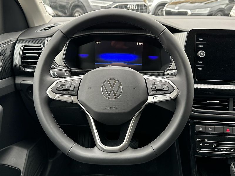 Volkswagen T-Cross People 1,0 TSI - fotka 16 z 23
