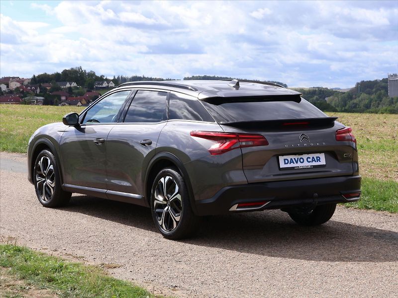 Citroën C5 X 1,6 PT 180k CZ Exclusive DPH - fotka 5 z 37