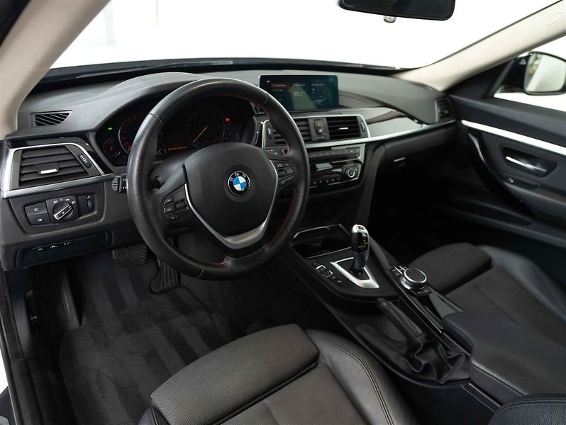BMW Řada 3 320d xDrive Gran Turismo - fotka 5 z 6