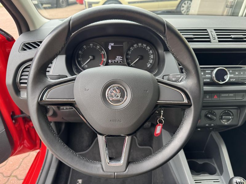Škoda Fabia (2017) Combi 1.2TSI - fotka 15 z 22