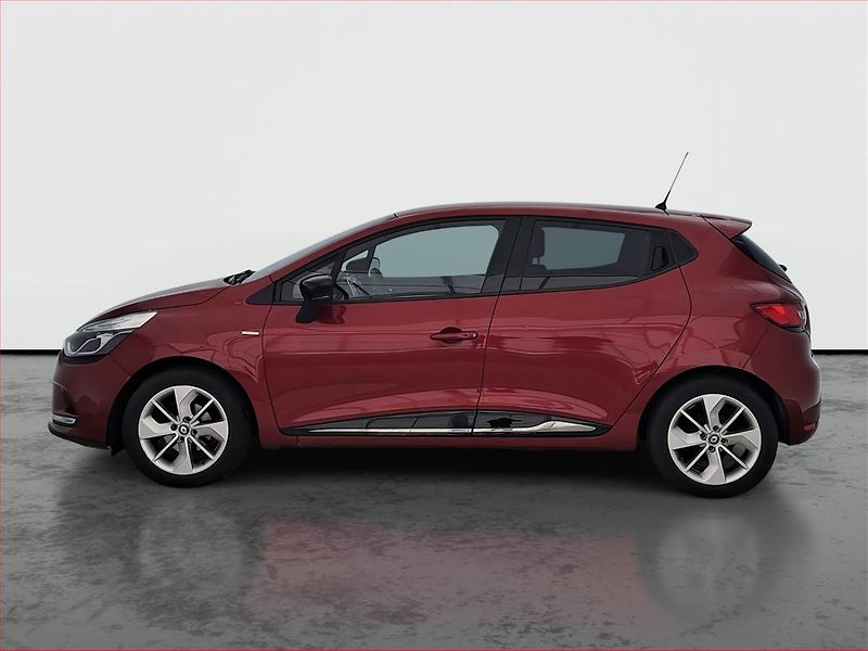 Renault Clio (2017) Limited 0.9 TCe, ČR,1.maj - fotka 3 z 20