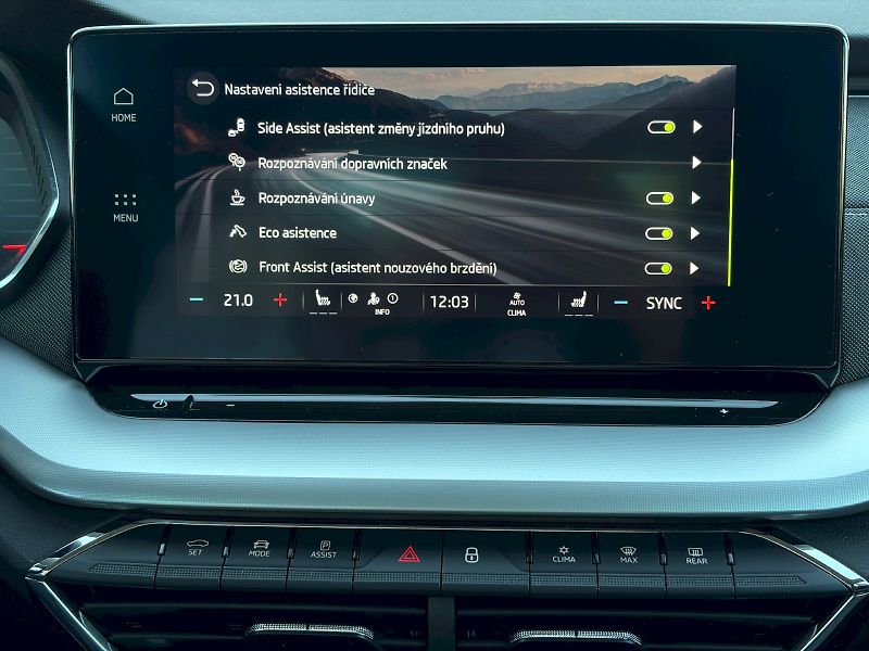 Škoda Octavia (2022) 1.5 TSI / 110kW / STYLE - fotka 29 z 35