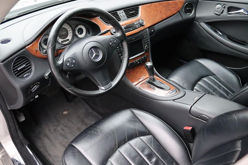 Mercedes-Benz CLS CLS 350 200kW - fotka 21 z 50