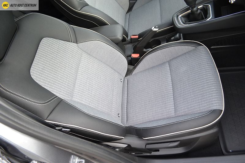 Renault Clio Techno TCe 90 - fotka 11 z 39