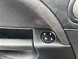 Ford Fiesta 1.3i 51Kw ČR TAŽNÉ KLIMA - náhled 12