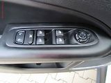 Jeep Compass (2021) 1.3 T-GDi, 2.maj,ČR - náhled 12