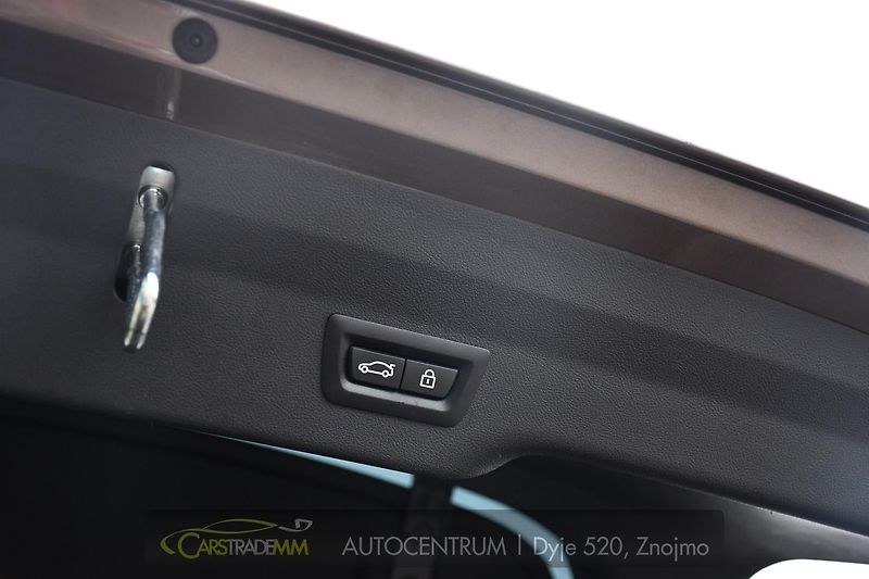 BMW Řada 6 640xd GT Luxury HUD H/K ČR - fotka 47 z 55