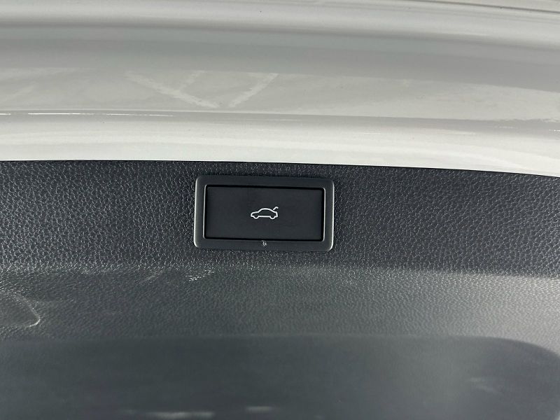 Škoda Karoq (2026) DSG 2.0TDI 110kW 4x4 SportLine - fotka 32 z 35
