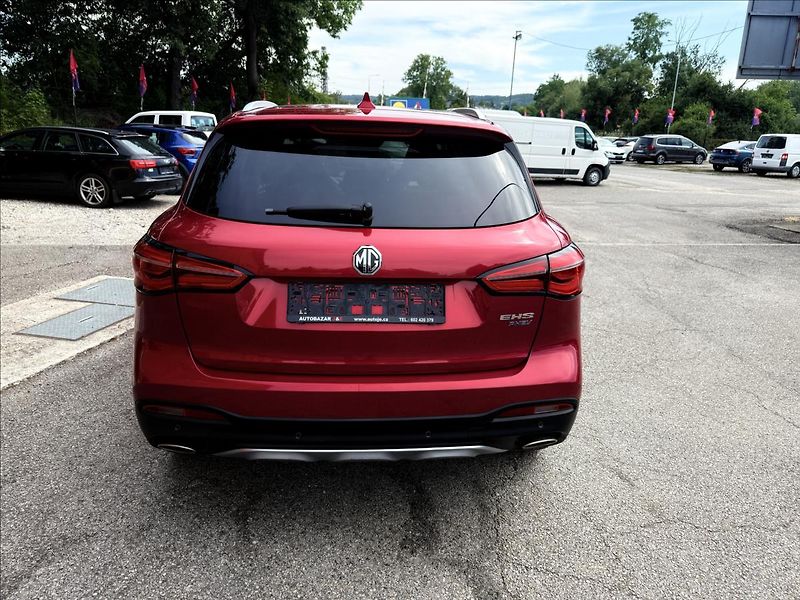 MG EHS 1,5 PHEV LUXURY - fotka 6 z 31