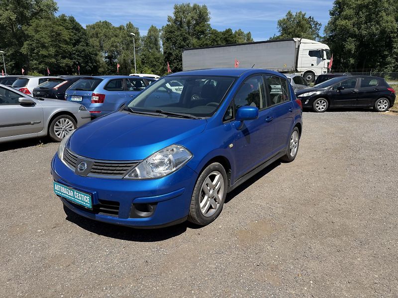 Nissan Tiida 1.8i - fotka 3 z 20
