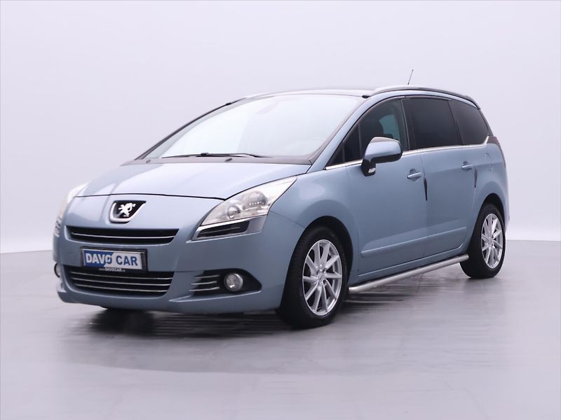 Peugeot 5008 2,0 HDI 110kW CZ Panorama - fotka 3 z 34