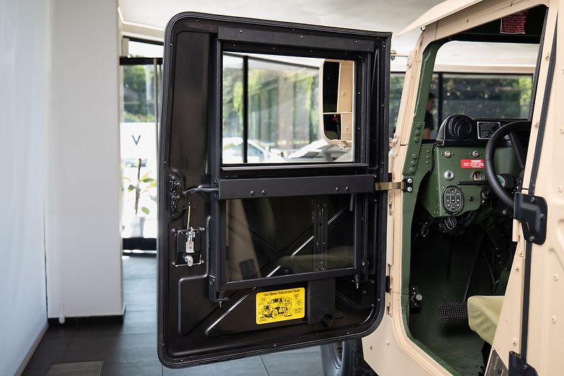 Hummer H1 Humvee Slantback 6.5 Turbo Die - fotka 11 z 26