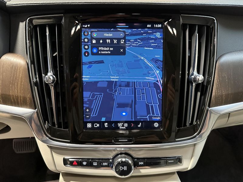 Volvo V90 T8 AWD Recharge Inscription Au - fotka 7 z 17