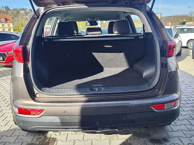 Kia Sportage 1.6 GDI/97kW Exclusive - fotka 9 z 33
