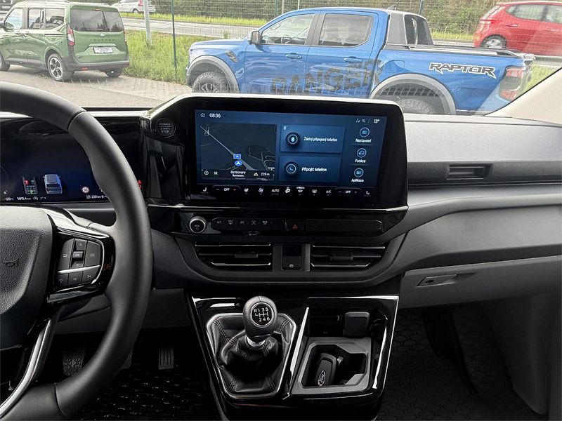 Ford Tourneo Custom Titanium X L1, Tourneo, 2.0 Ec - fotka 20 z 21