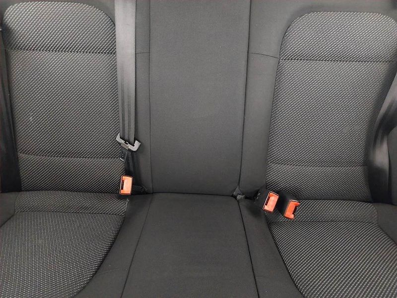 Škoda Fabia (2006) 1.4 16V, Serv.kniha, po STK - fotka 10 z 17