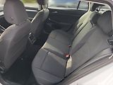 Volkswagen Golf 1,0 TSI Life - náhled 7