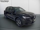 Volvo XC40 (2026) 2,0 B3 FWD Plus Dark 8353 - náhled 1