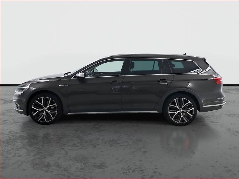 Volkswagen Passat (2016) 2.0 BiTDI, 4X4, Automat - fotka 3 z 22