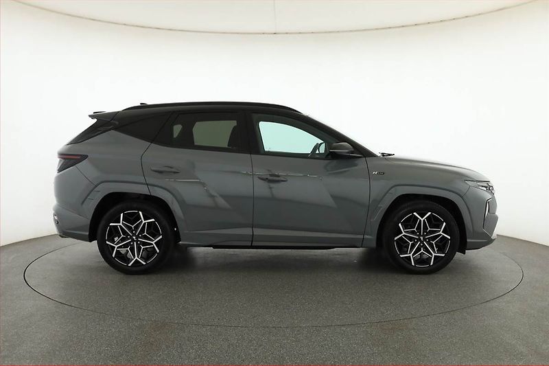 Hyundai Tucson (2023) N-Line 1.6 T-GDI - fotka 6 z 21