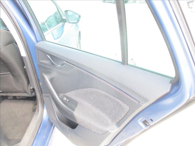 Škoda Kamiq 1,0 TSi, Style,klima,servis,CZ - fotka 12 z 42