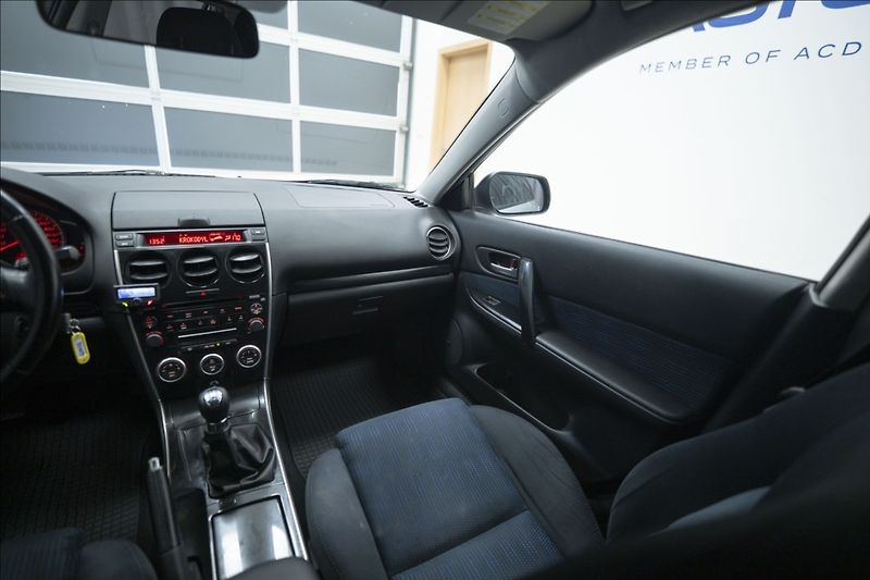 Mazda 6 2,0 i AAC VÝHŘEV BOSE NOVÉ ČR - fotka 15 z 33