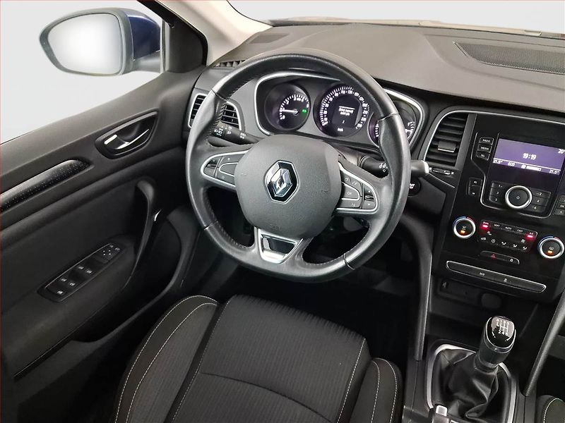 Renault Mégane (2016) 1.2 TCe, Serv.kniha, Tempomat - fotka 7 z 17
