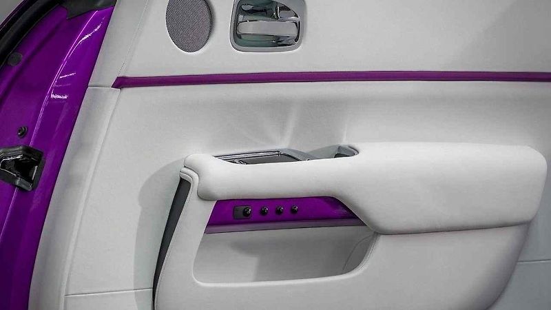 McLaren 720S a Rolls-Royce Dawn v odstínech sběratele Michaela Fuxe.