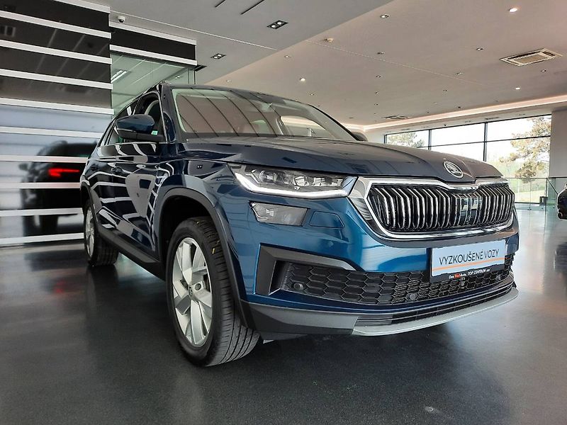 Škoda Kodiaq (2023) Style 2.0 TSI 4x4 (140kW/190k) - fotka 27 z 27