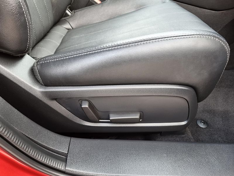 Mazda 6 (2019) 2.5 SPORTS LINE,VENTILACE,HEAD - fotka 26 z 45