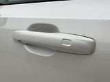 Volvo V90 T6 AWD DARK PLUS RECHARGE AUT - náhled 16