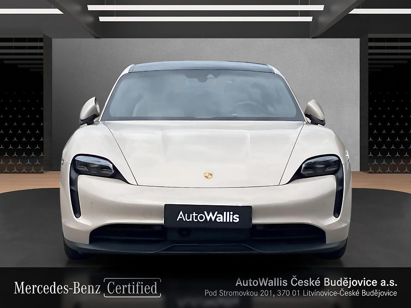Porsche Taycan Taycan 4S - fotka 8 z 25