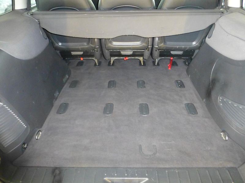 Ford Galaxy (2002) 1,9TDI-Vyhř.Sedadla-kůže-Ghia - fotka 22 z 23
