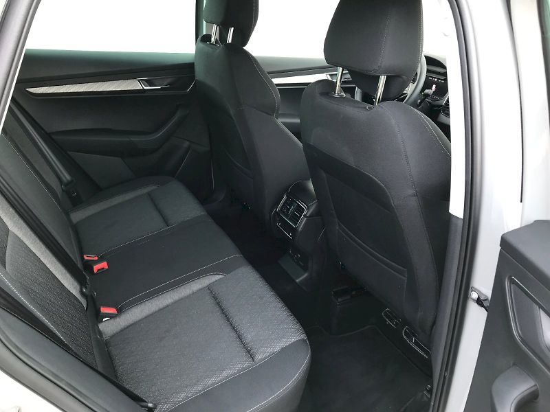 Škoda Karoq (2025) SEL TOP TS 110/1.5 A7F - fotka 14 z 29