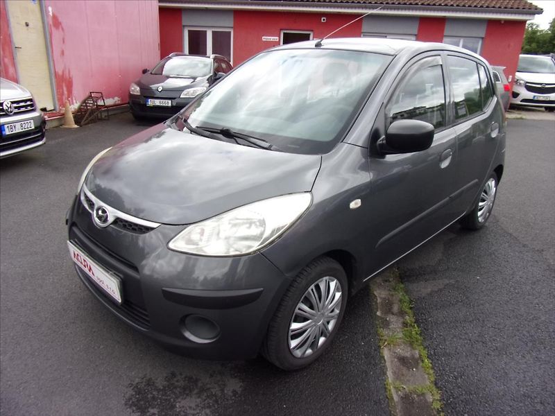 Hyundai i10 1,1 i  klima - fotka 7 z 22