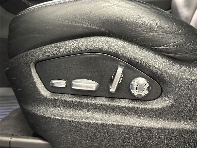 Porsche Cayenne S VZDUCH PANO CHRONO LED - fotka 8 z 33