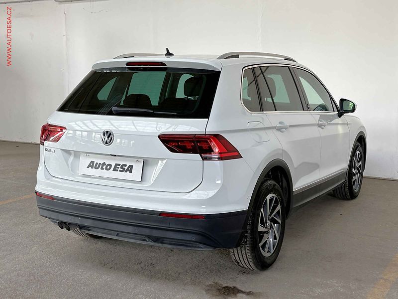 Volkswagen Tiguan (2018) 2.0 TDi, Sound, LED, navi - fotka 4 z 16
